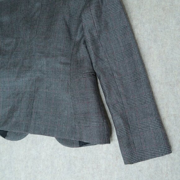 VTG OF Benetton Wool Tweed Blazer Gray Plaid Shoulder Pads Women's Italy 38 US 4 - Picture 9 of 11